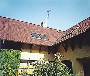 Ukonen mont (akryltov kupola na streche)